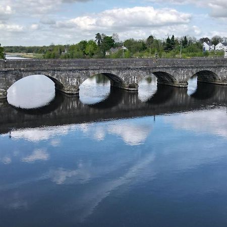 Bed and Breakfast Sunnyside Strokestown Экстерьер фото